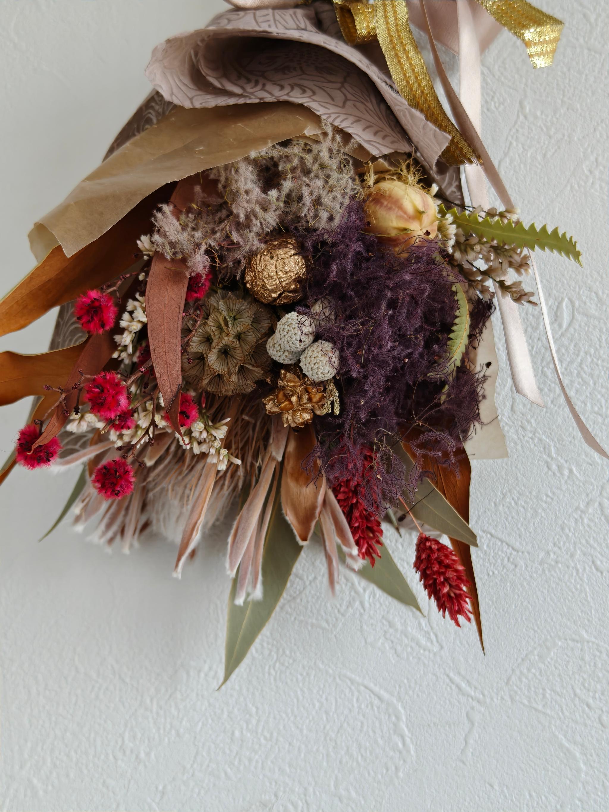 プロテアとスモークツリーのミニブーケスワッグ　壁掛けインテリア　ドライフラワー | 9枚目